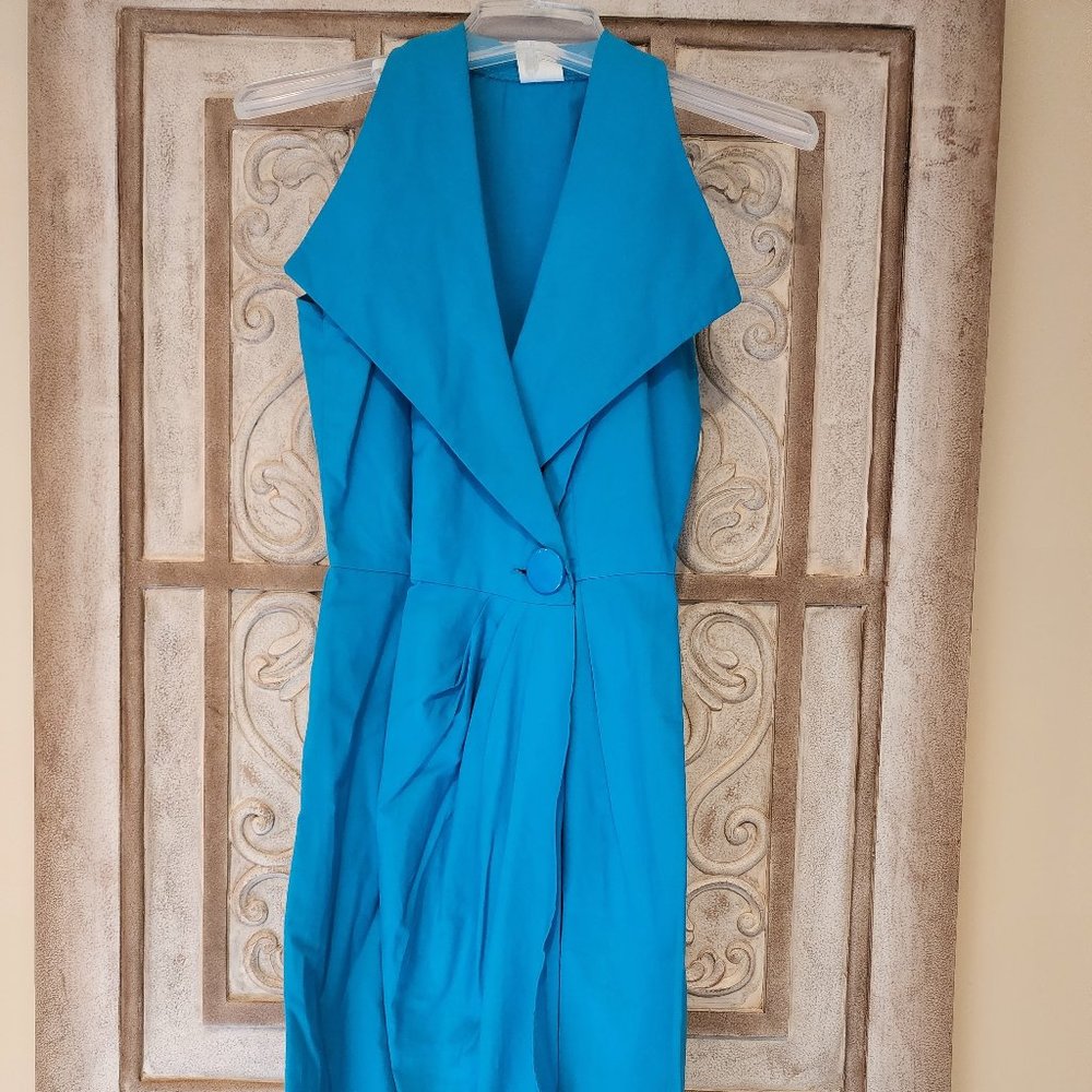Pending....Single button wrap sleevless dress